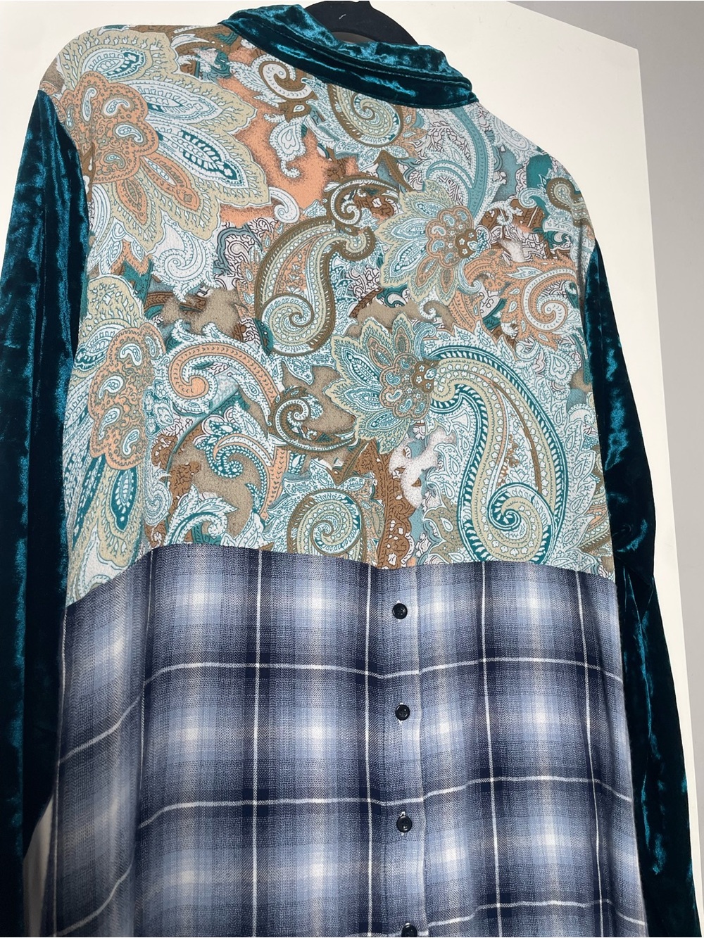 Andree by Unit Teal Velvet Mixed Media Floral Embroidered Tunic Blouse - Picture 5 of 8